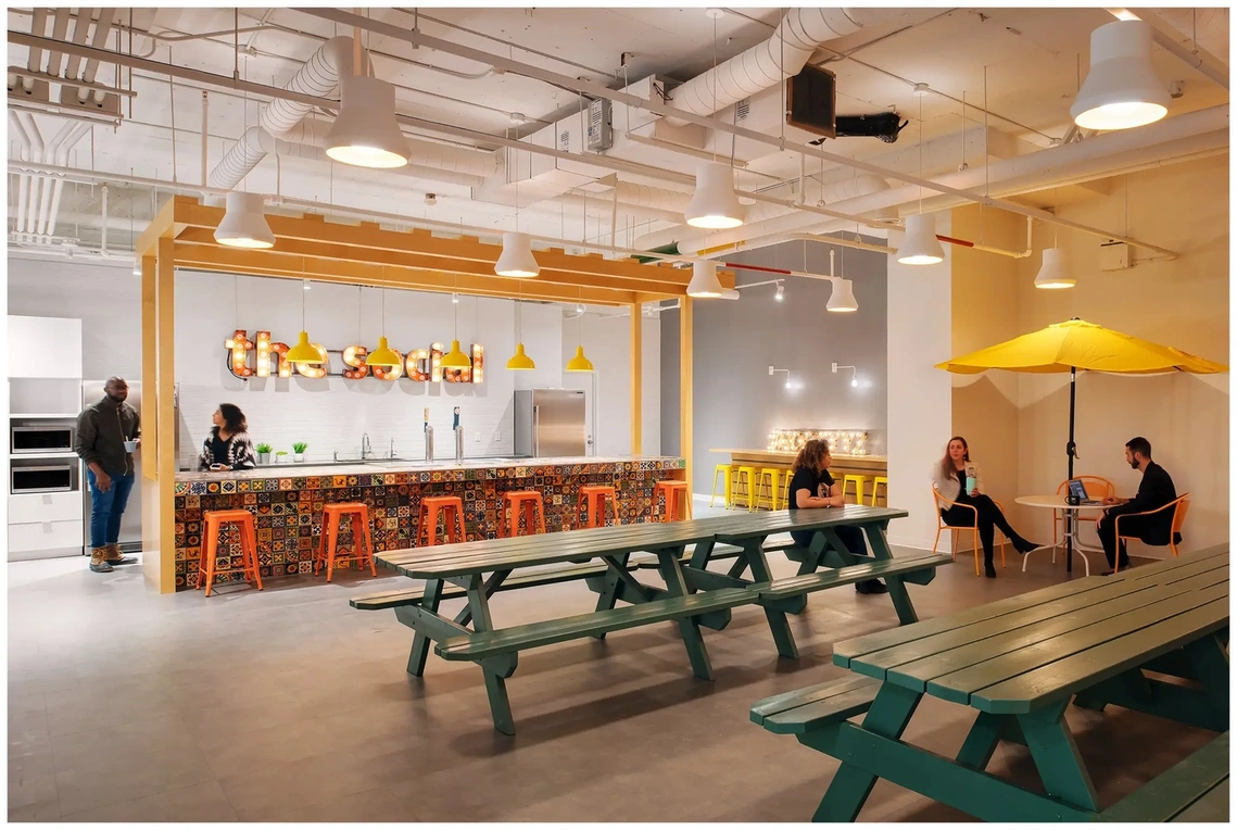 Hootsuite YYZ - Interiors Photography