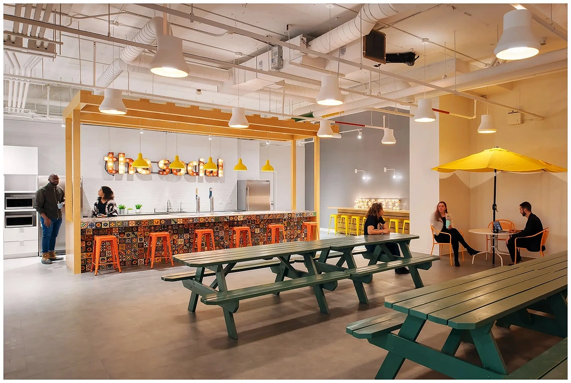 Hootsuite YYZ - Interiors Photography