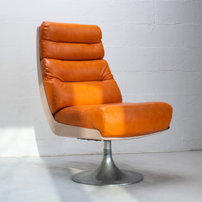Location fauteuil vintage orange