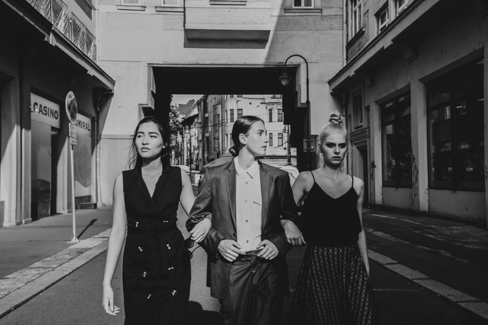 Jana Slezáková.
Anežka Oboda.
Táňa Doová.
Fashion H&M v Ostravě.
Tři Grácie.