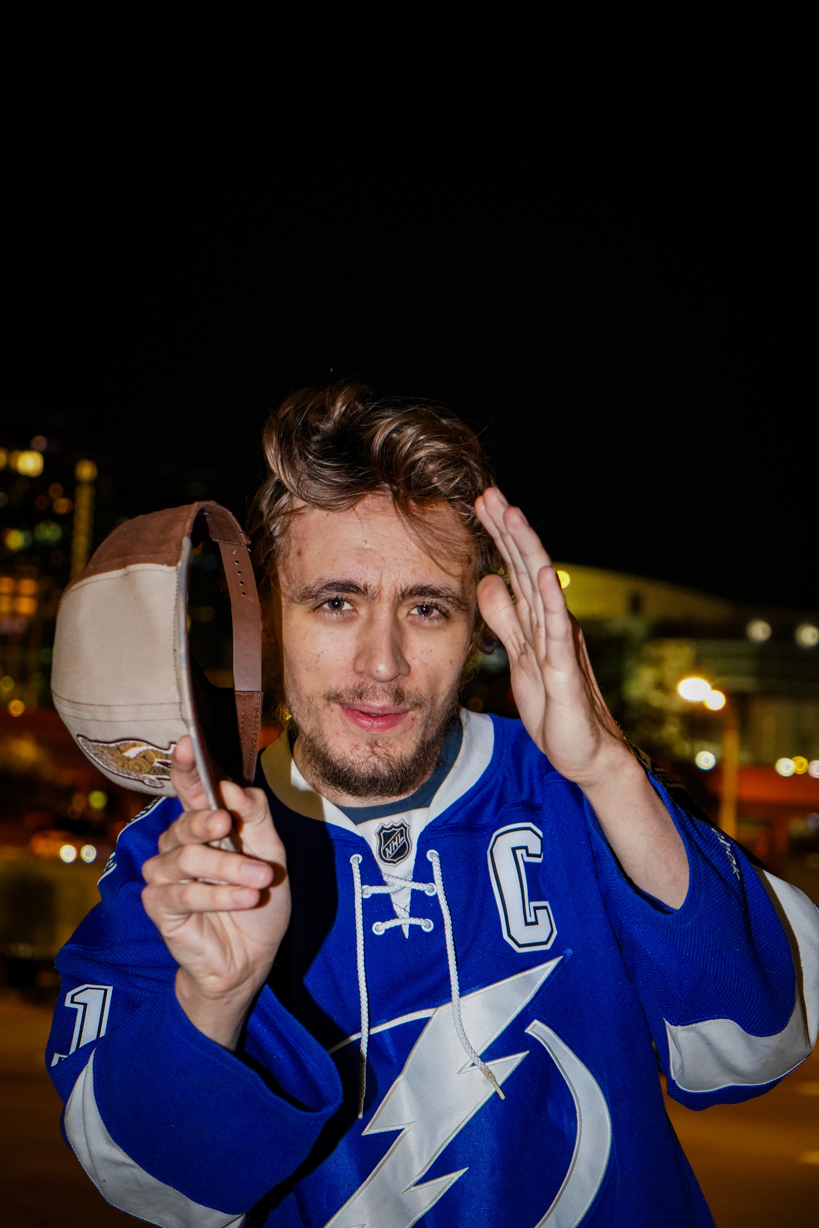 outdoor portrait photography, florida photographer, tampa bay lightning fan
