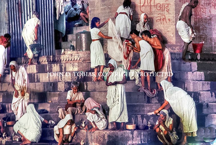 Afghanistan persia asia Washing Day copyright protected John Tobias