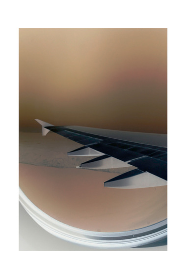 Title : Hublot #
View on the wing