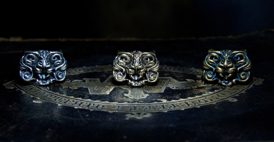 HellCat Ring in Silver - Gold - Bronze