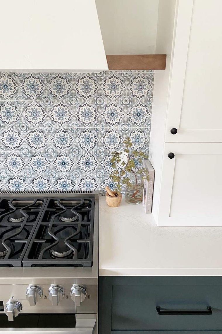 Coastal Modern Spanish Kitchen in Encinitas, CA 
