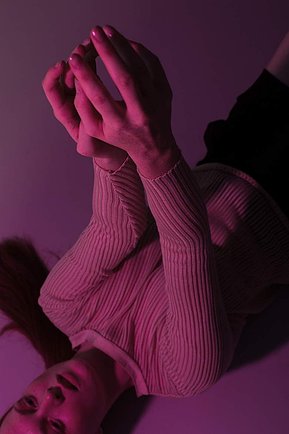 © 2018 Sarah Maria Schmidt  Further Publishing, digital or print, prohibited without prior permission.  © photography: Caroline Wimmer  model: Iveta Ryšavá  hair & make up: Klaudia Rath