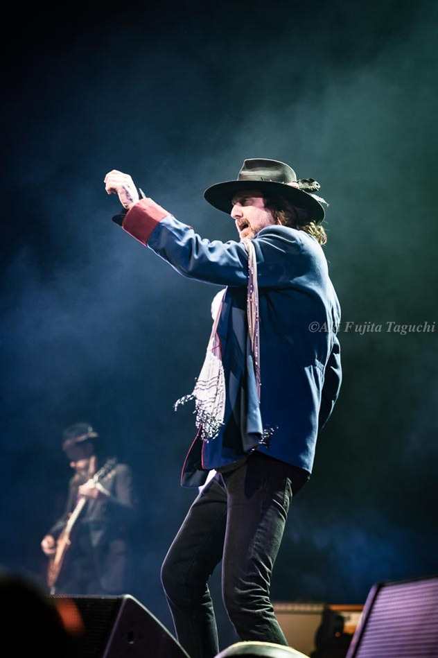 The Black Crowes at Tachikawa Stage Garden, Tokyo, Japan/ Photo by Aki Fujita Taguchi