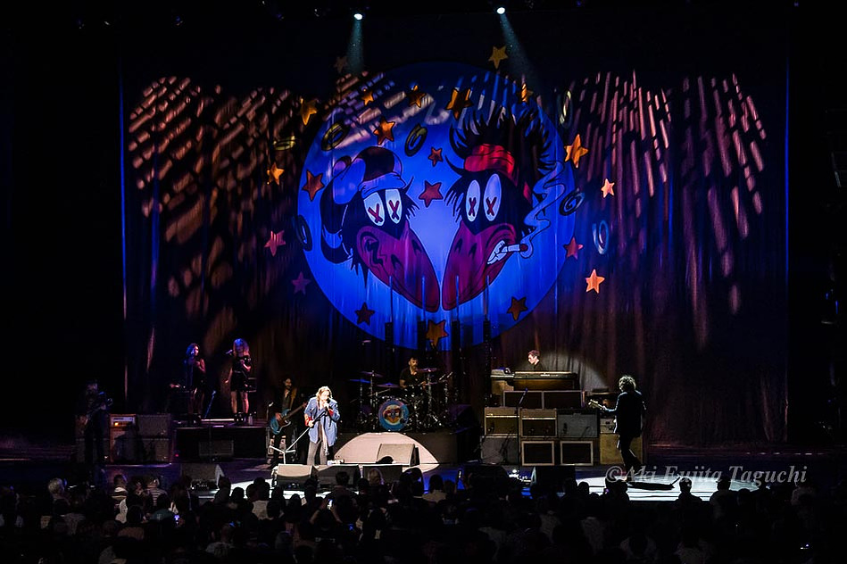 The Black Crowes at Tachikawa Stage Garden, Tokyo, Japan/ Photo by Aki Fujita Taguchi