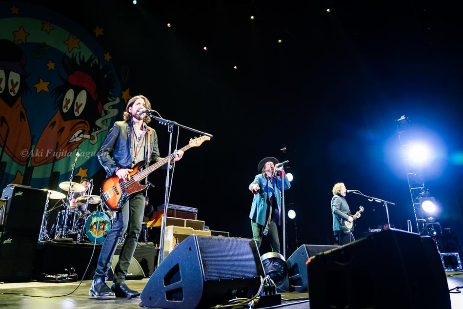 The Black Crowes at Tachikawa Stage Garden, Tokyo, Japan/ Photo by Aki Fujita Taguchi
