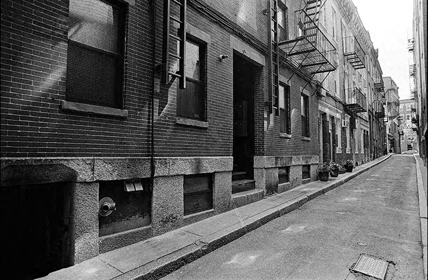 39 Saluation Street in Boston's North End. Little Italy, urban street scene