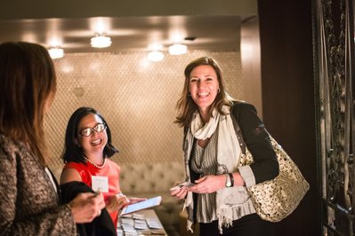 photograph of event attendees by los angeles photographer alissa pagels-minor