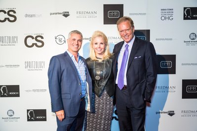 step and repeat red carpet image by los angeles photographer alissa pagels-minor