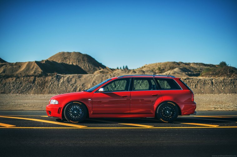 audi rs4 avant b5