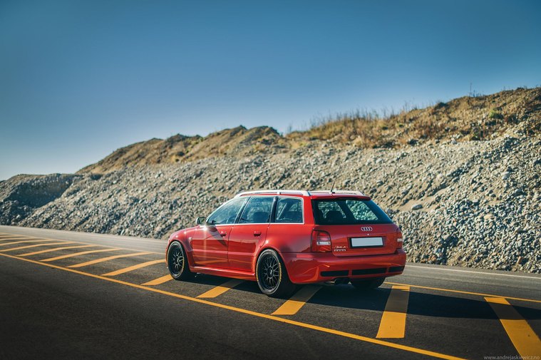 audi rs4 avant b5
