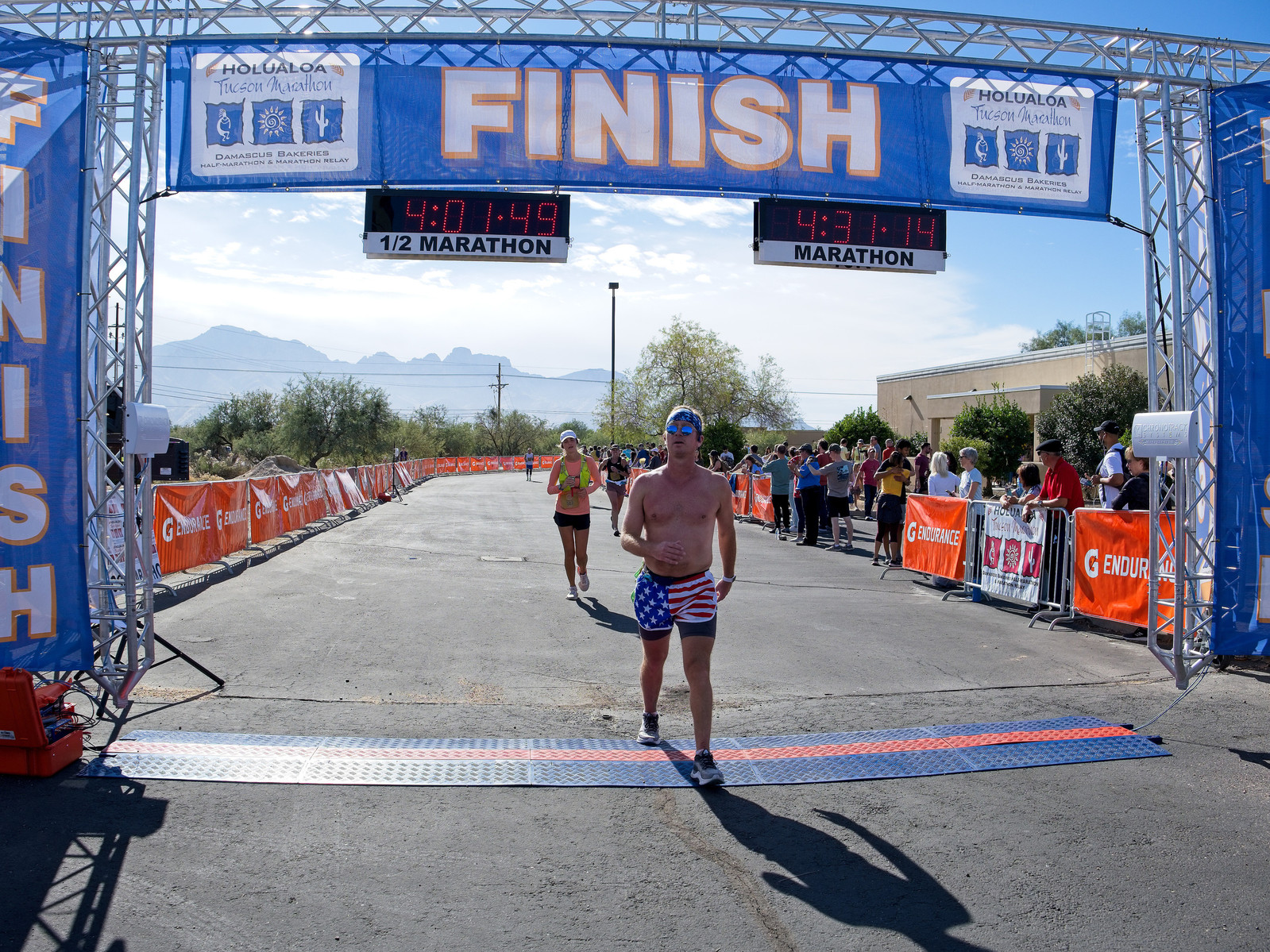 2021 Holualoa Tucson Marathon Finish Marathon 1130100 Brien
