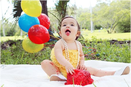 Snow White Disney toddler photoshoot in Miami