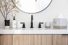 Lazy Sunday House guest bathroom