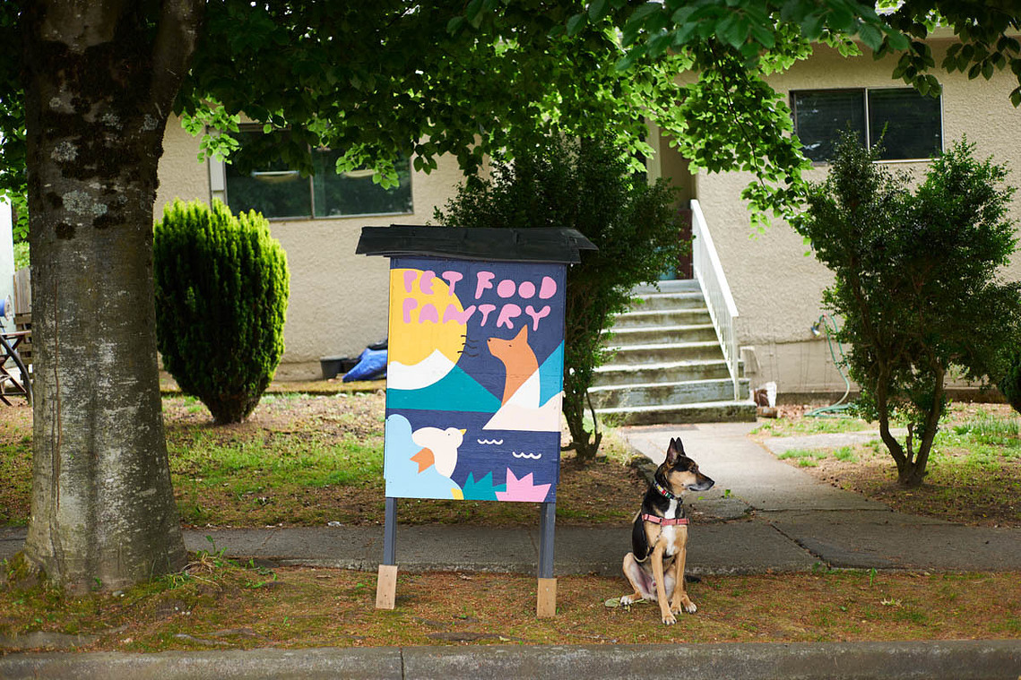 A photo of the Vancouver Pet Food Pantry painted by artist Annie Chen.