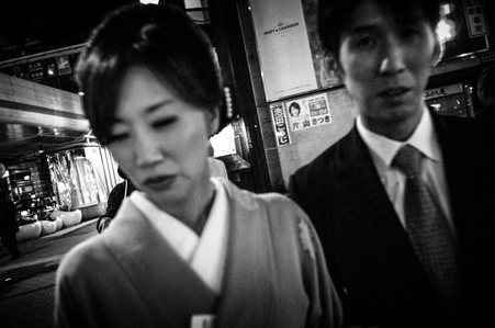 Shinjuku quarter crossing in the beginning of the night