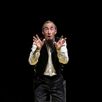 In Scena Il Vino E Suo Figlio Al Teatro Di Villa Lazzaroni
Enrico Bonavera torna a Roma
Fotografie di Monica Irma Ricci