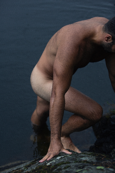 Male nude photographer, men's coach & sex coach based in Bellingham, Washington. Shot in Stockholm, Sweden. The Beast Goddess Boudoir.