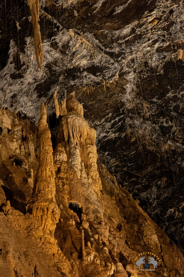 Palace shaped formed by natural mineral located in Grottes de Vallorbe