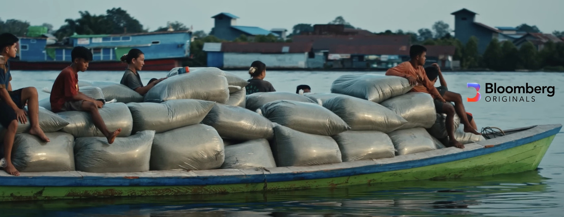 American use of the Southeast Asian plant kratom has grown dramatically in recent years, spurring both a lucrative industry and national lobbying effort while worrying health experts who fear its addictive effects and point to thousands of related deaths.
