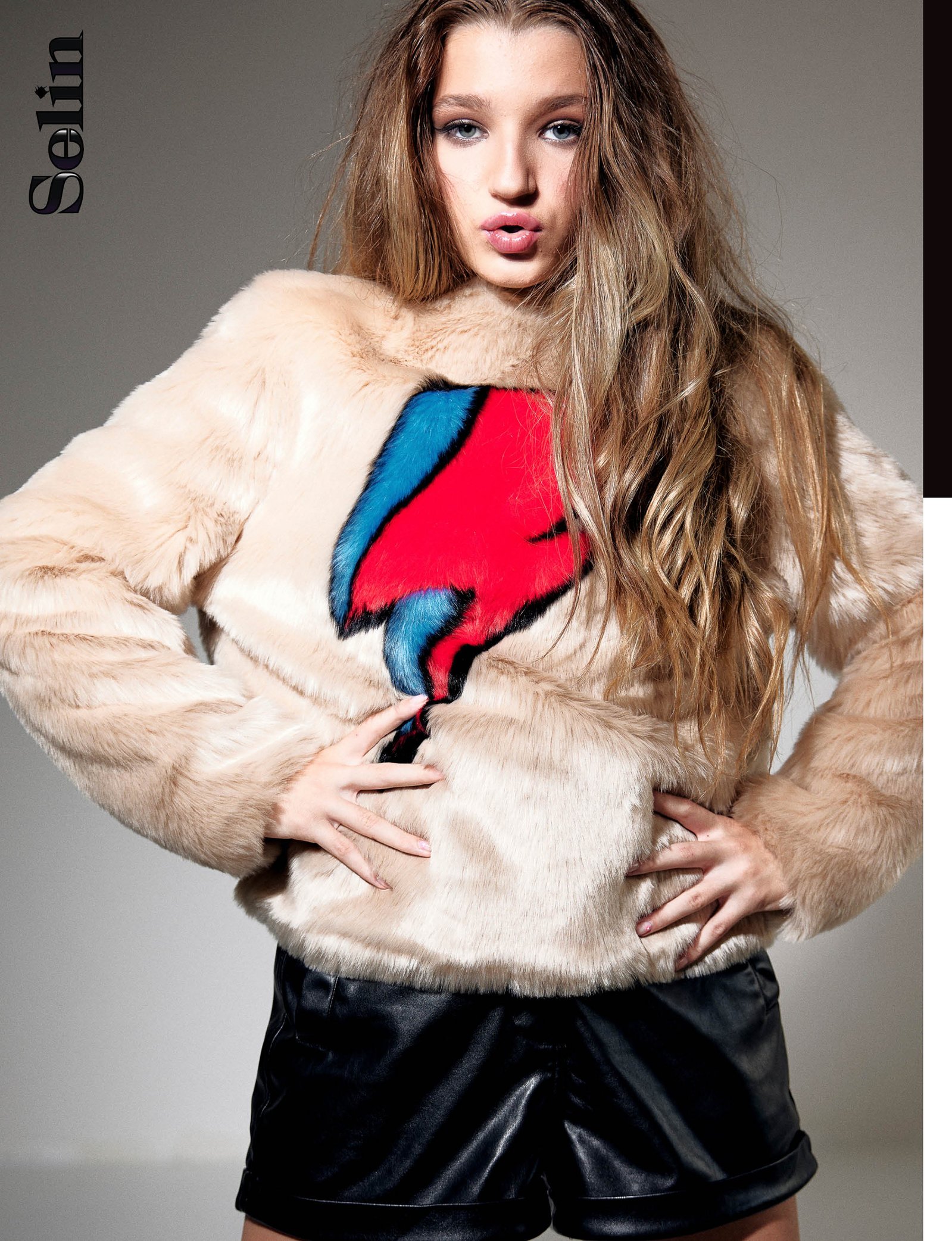 Editorial Photoshoots for kids and teens that want to be published. Fashion photoshoot in studio for tweens and teens. Kids Fashion Photoshoot, Children clothing and brands. Kids Fashion Photographer, Toronto Kids Fashion