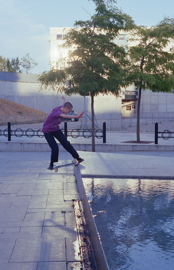 Maria Lima, f/s Noseslide. Copenhagen, 2018. 