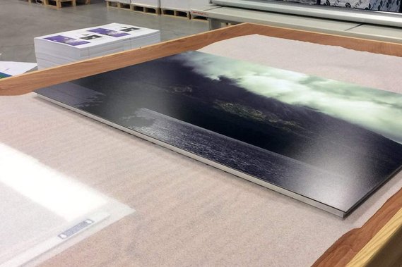 Example / Sample of a printed picture. Aluminium