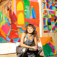 Annie Rose Fiddian-Green
portrait
studio 