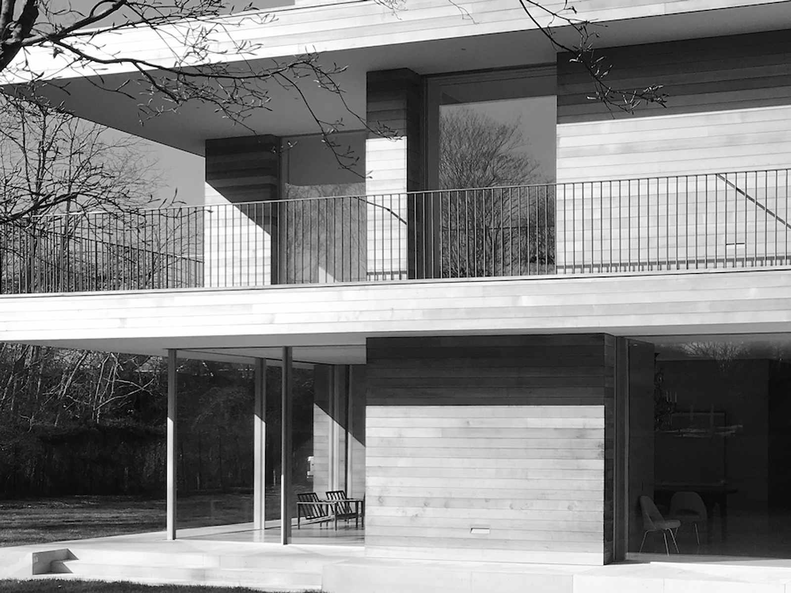 DAVID RUSSELL ARCHITECT LTD logo