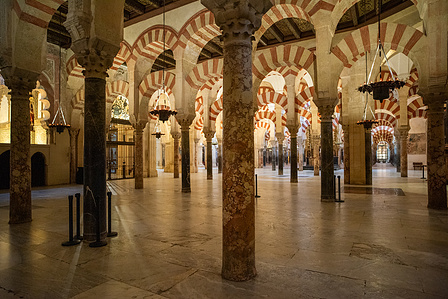 The expansion of Al-Hakam II