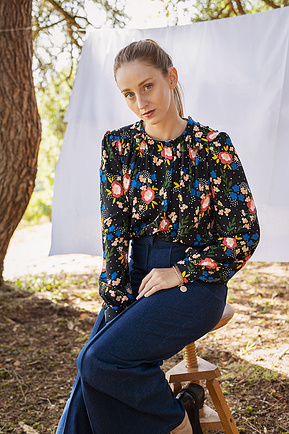 Découvrez Elodie Sacmorane dans un shooting à Gaillac par Johanna Senpau pour le Lookbook de Ma Petite Mercerie.
