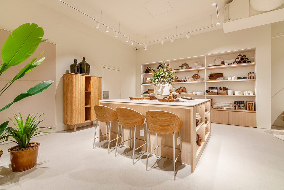 Vue architecturale du magasin Kave Home Toulouse