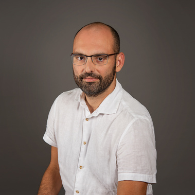 Portrait d'un homme fait avec le studio mobile de Johanna Senpau à Toulouse.