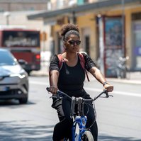 quartiere Bolognina Bicicletta Bologna Italia  people, Bologna