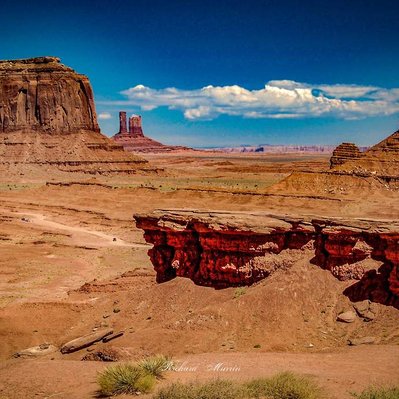 A high quality print available to buy of Monument Valley in Colorado.