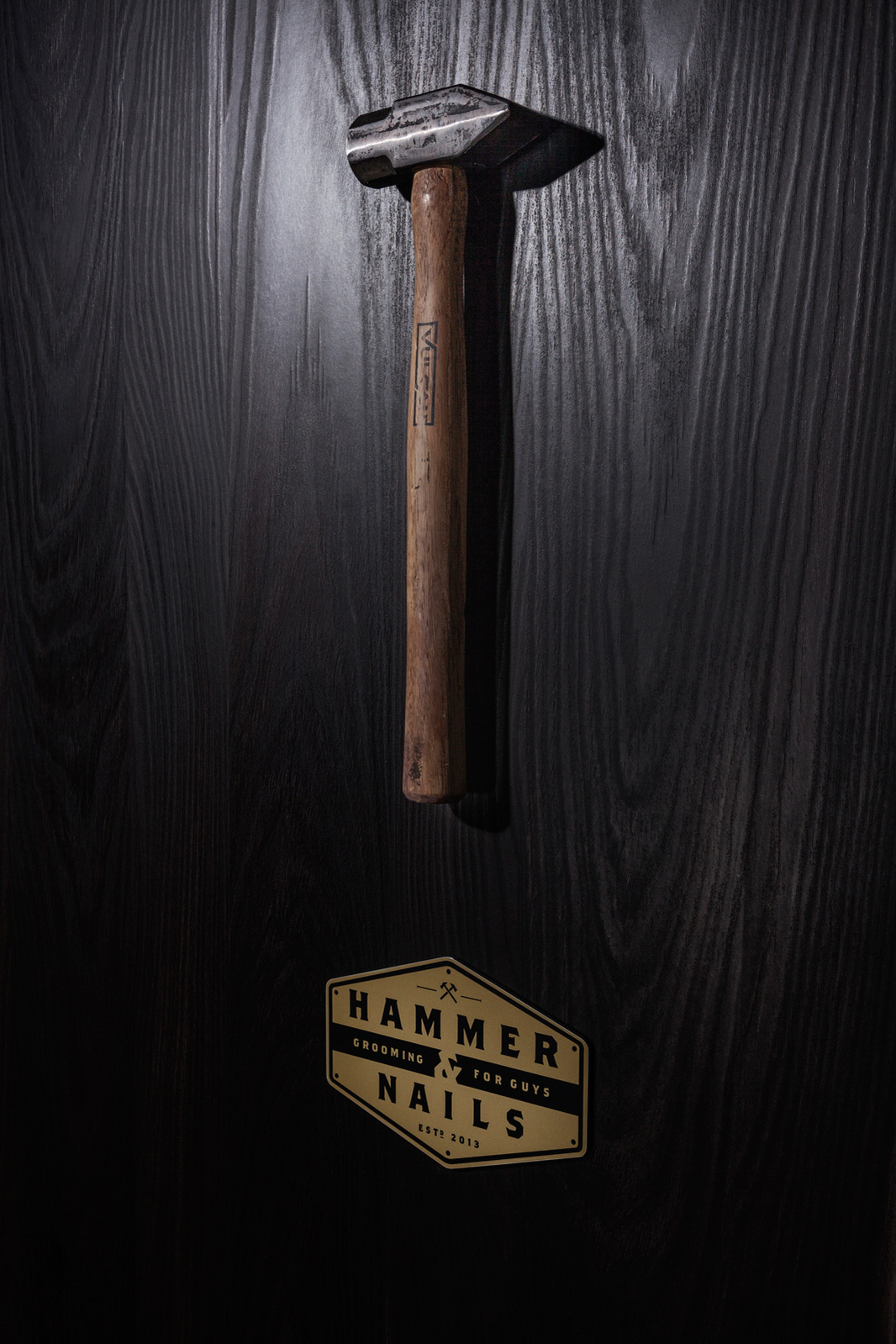 Franchise environmental graphics for Hammer and Nails Grooming