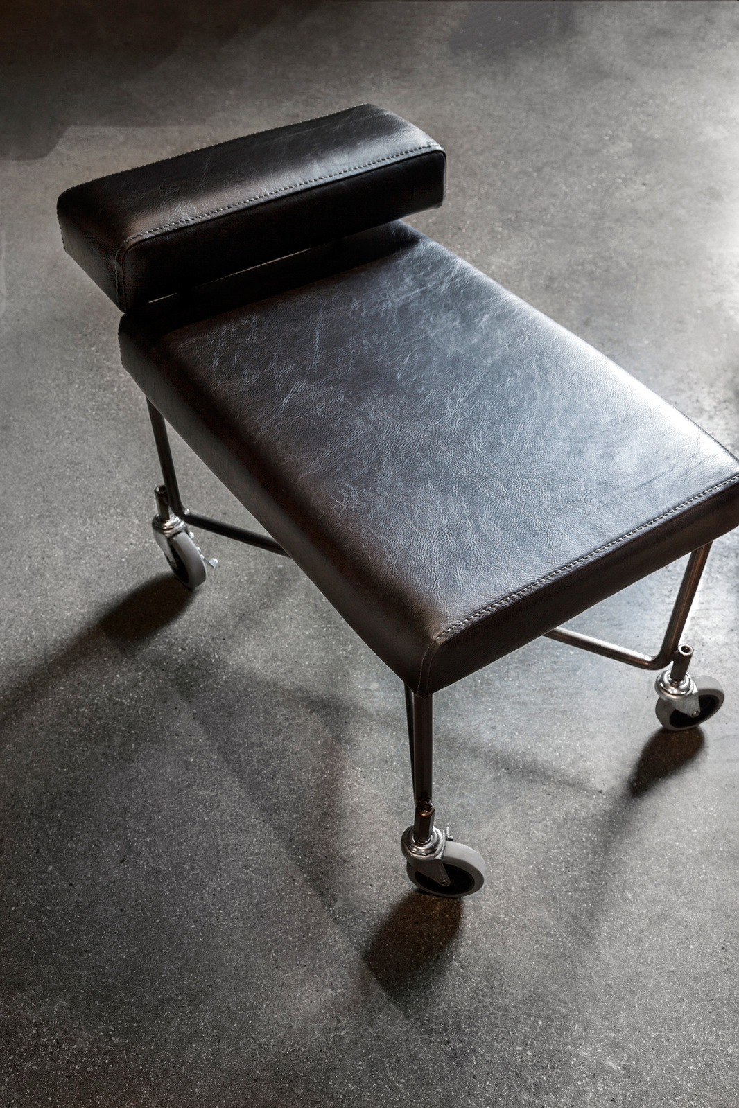 Pedicure trolly for Hammer and Nails Grooming franchise