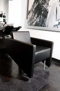 Custom shampoo chair