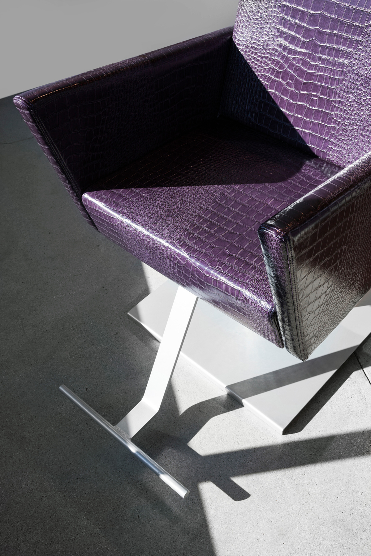 Salon styling chair design and manufacturing