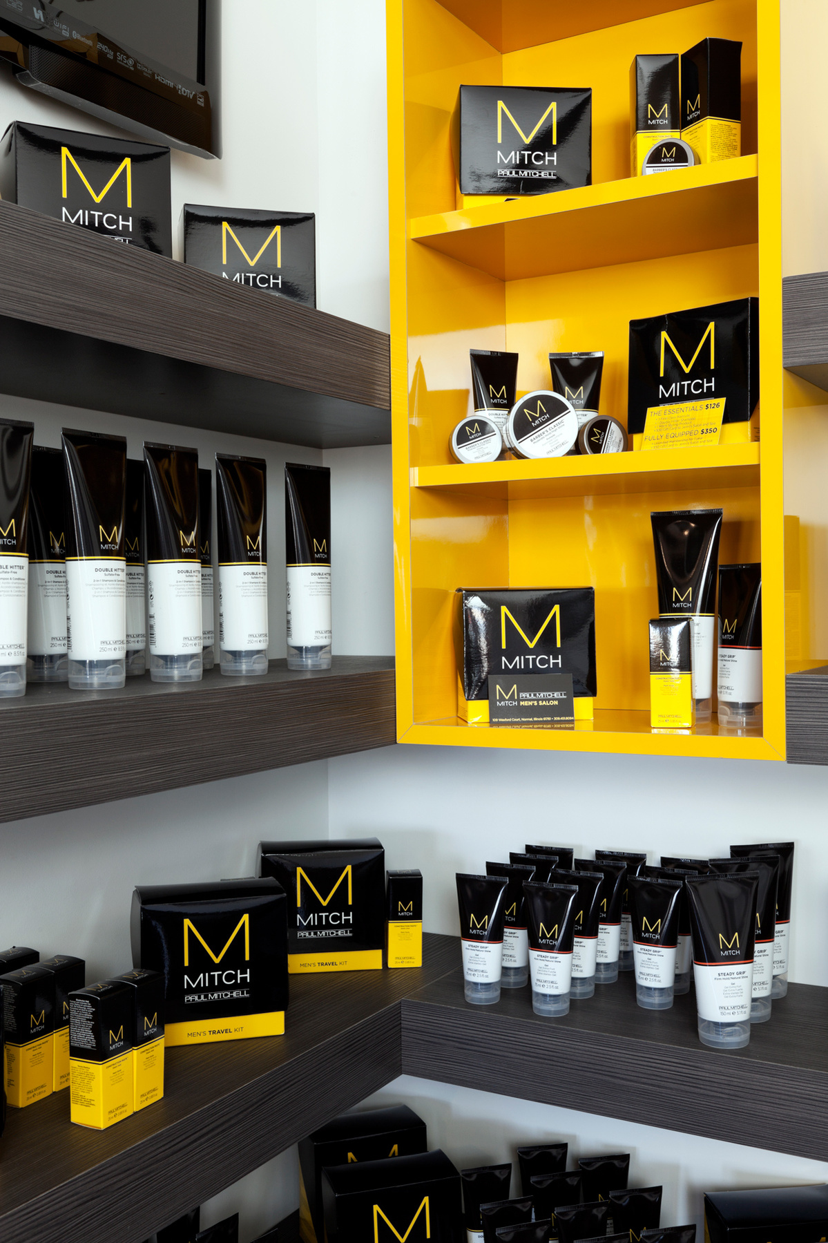 Retail shelving cubby