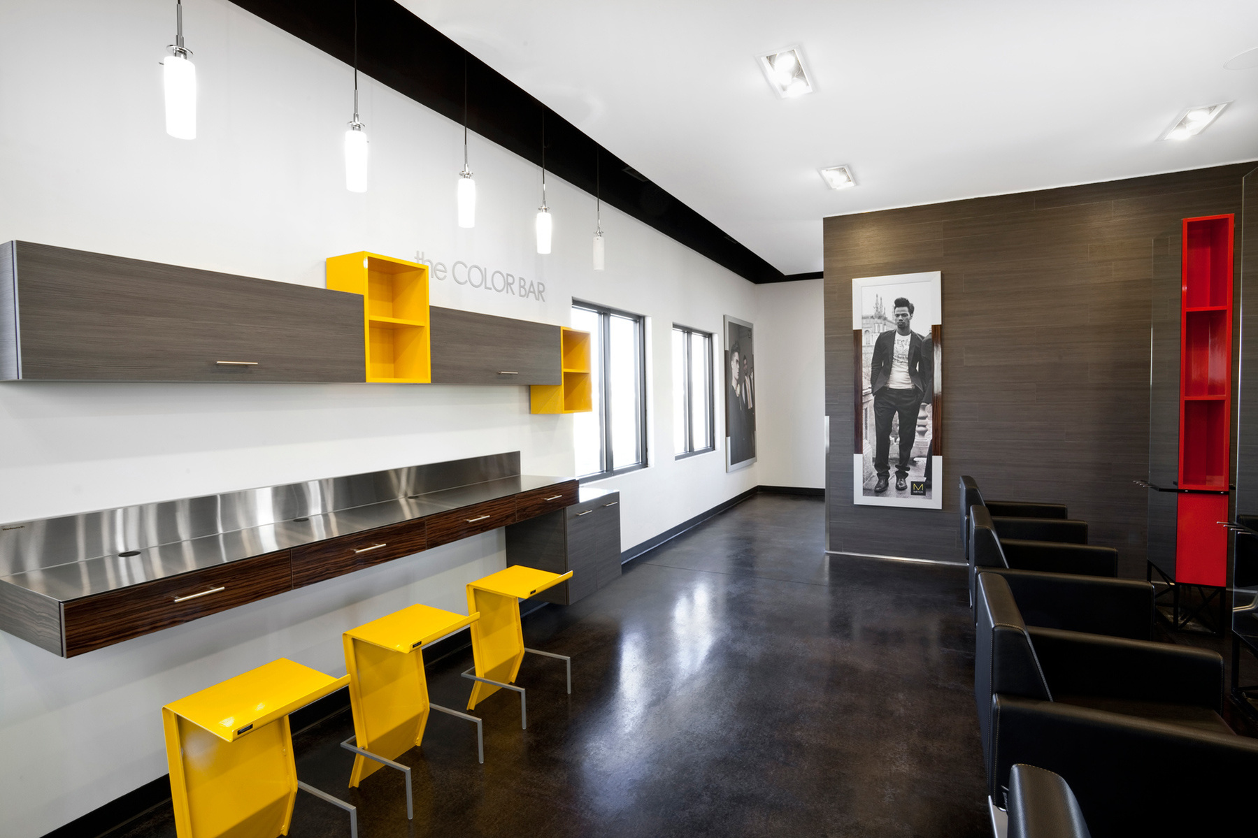 Salon interior design and furnishings