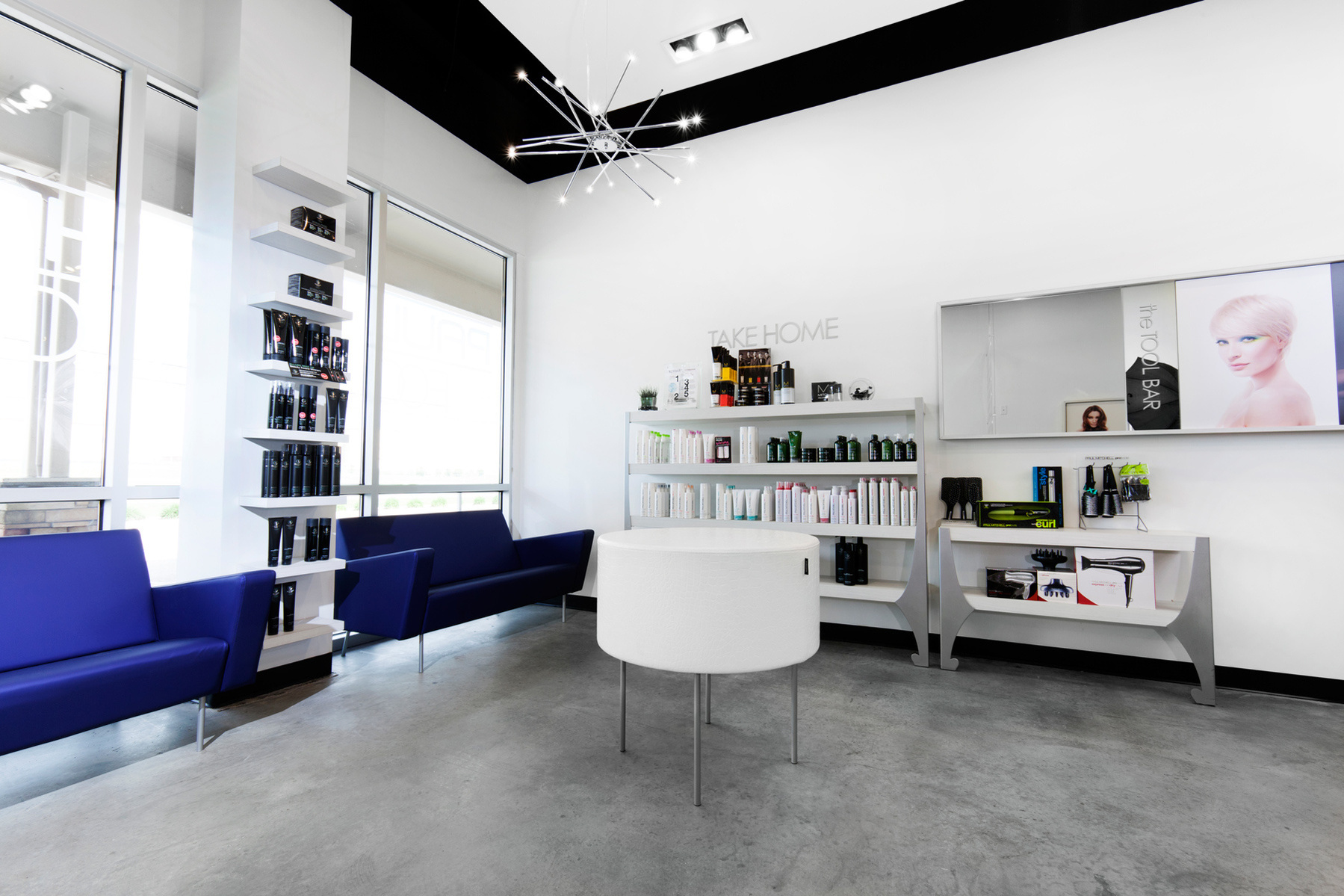Reception and Retail Area