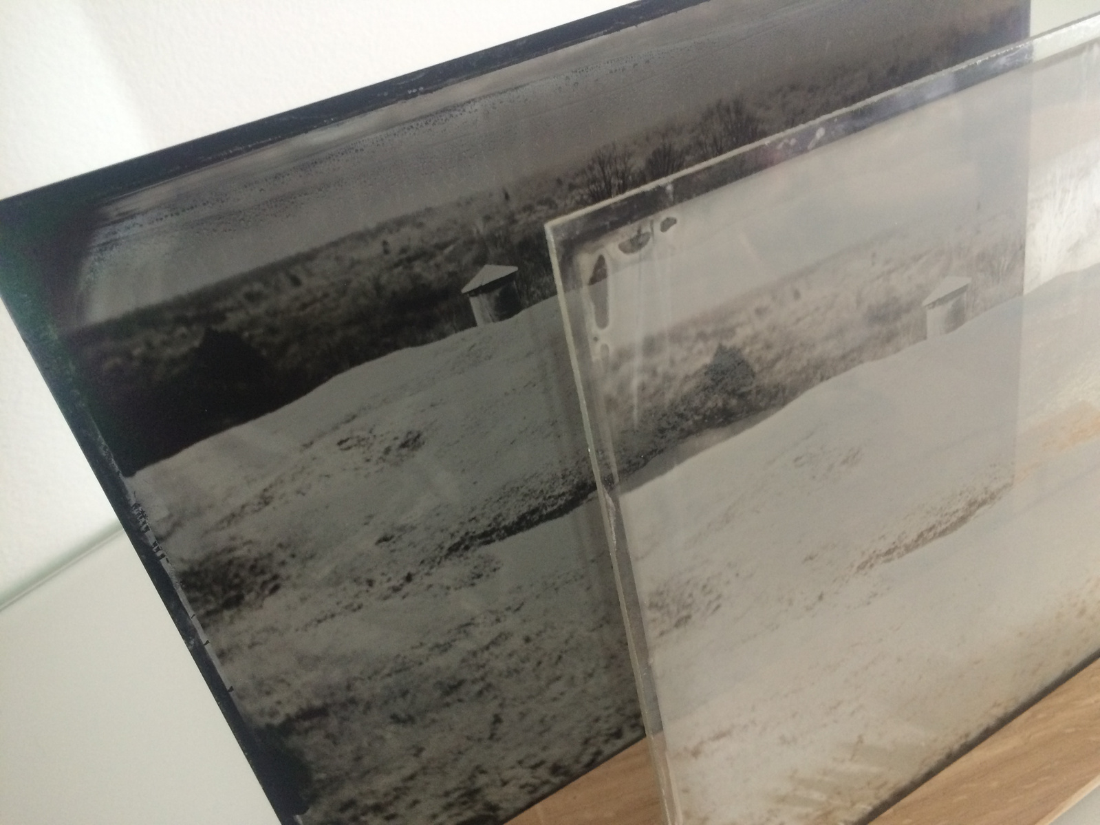 www.melaniejanefrey.com
collodion humide
wetplate collodion
tintype
ferrotype
melanie-jane frey
photographe plasticienne
visual artist
art contemporain
World War 1
Première guerre mondiale
Large format camera