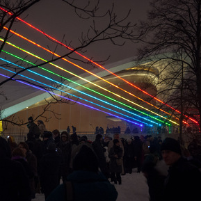 A laser rainbow in front of Haus der Kulturen der Welt