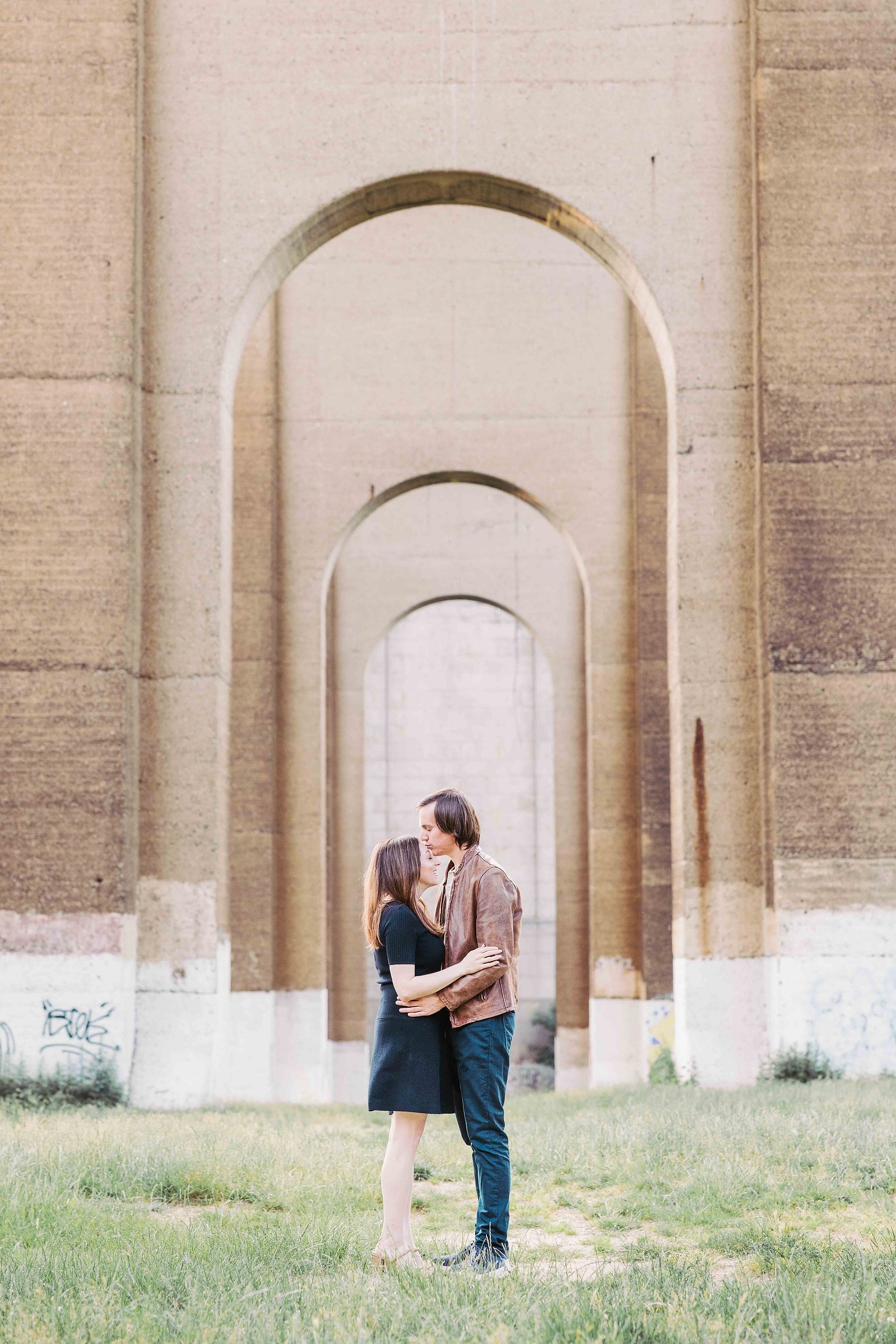 couple photographers by mc3 photo for an astoria park engagement session 