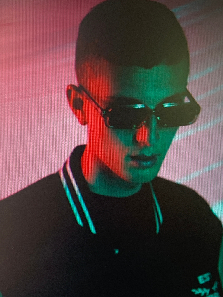 Jimmy Barnett photographed by Ryan Blackwell wearing ace & Tate sunglasses for an exclusive beyond photography editorial. 