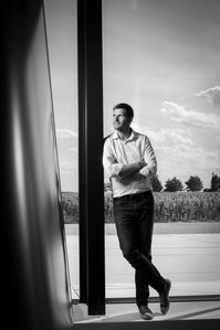 Portrait de Thomas Hebrad, CEO de U&amp;amp;amp;amp;amp;amp;amp;amp;amp;amp;amp;amp;amp;amp;amp;amp;#x27;Wine par Brice Braastad. Photo © Brice Braastad - Episode II